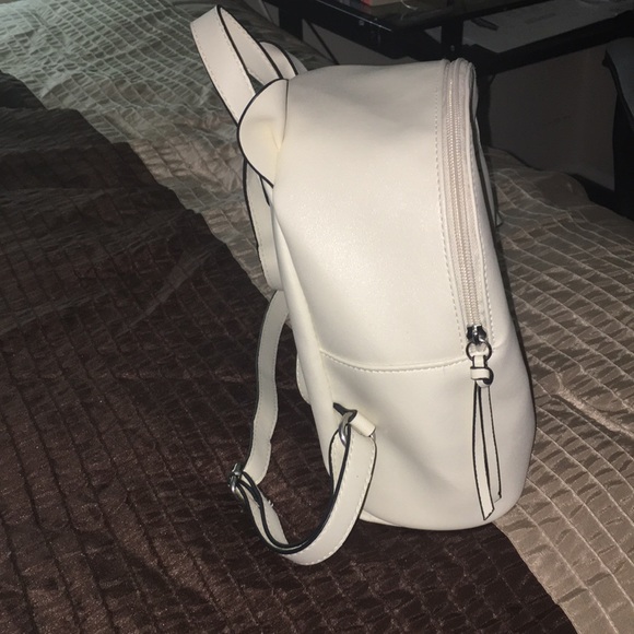 Mini backpack - Picture 2 of 9